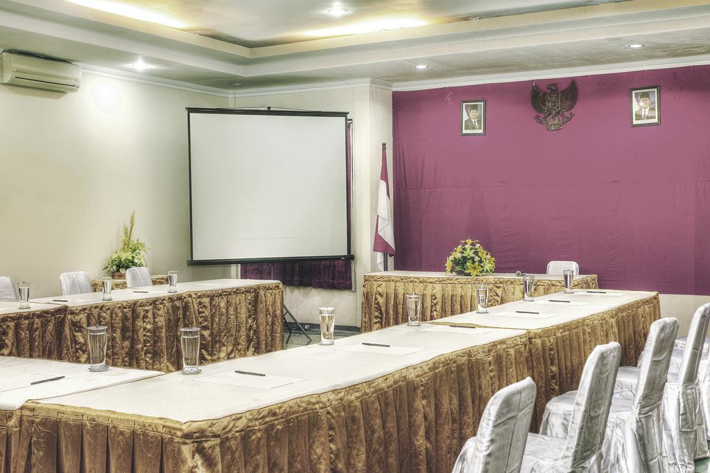 Hotel Galuh Anindita Yogyakarta Exterior foto